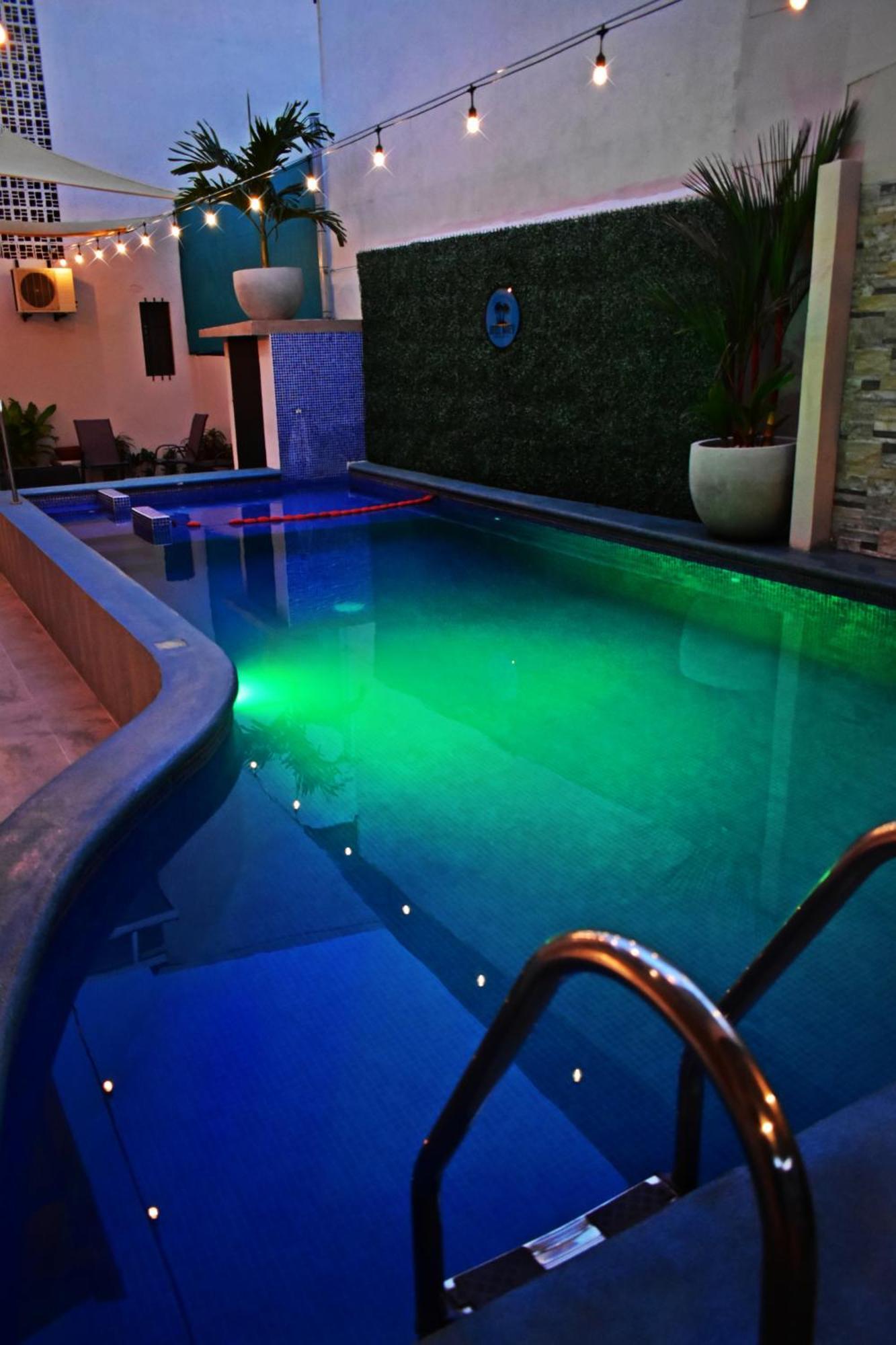 Hotel Cabinas Midey Puntarenas Kültér fotó
